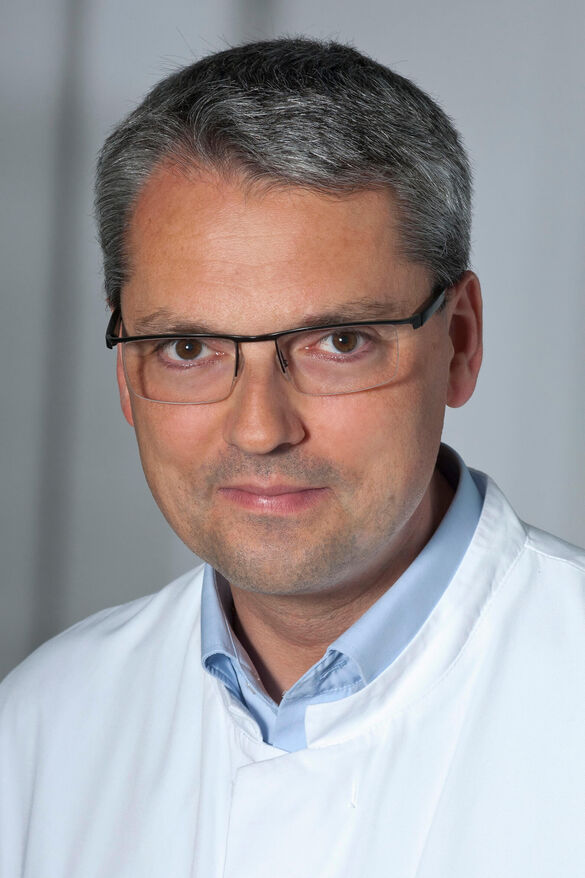 Portrait of Prof. Dr. med. dent. Christopher J. Lux
